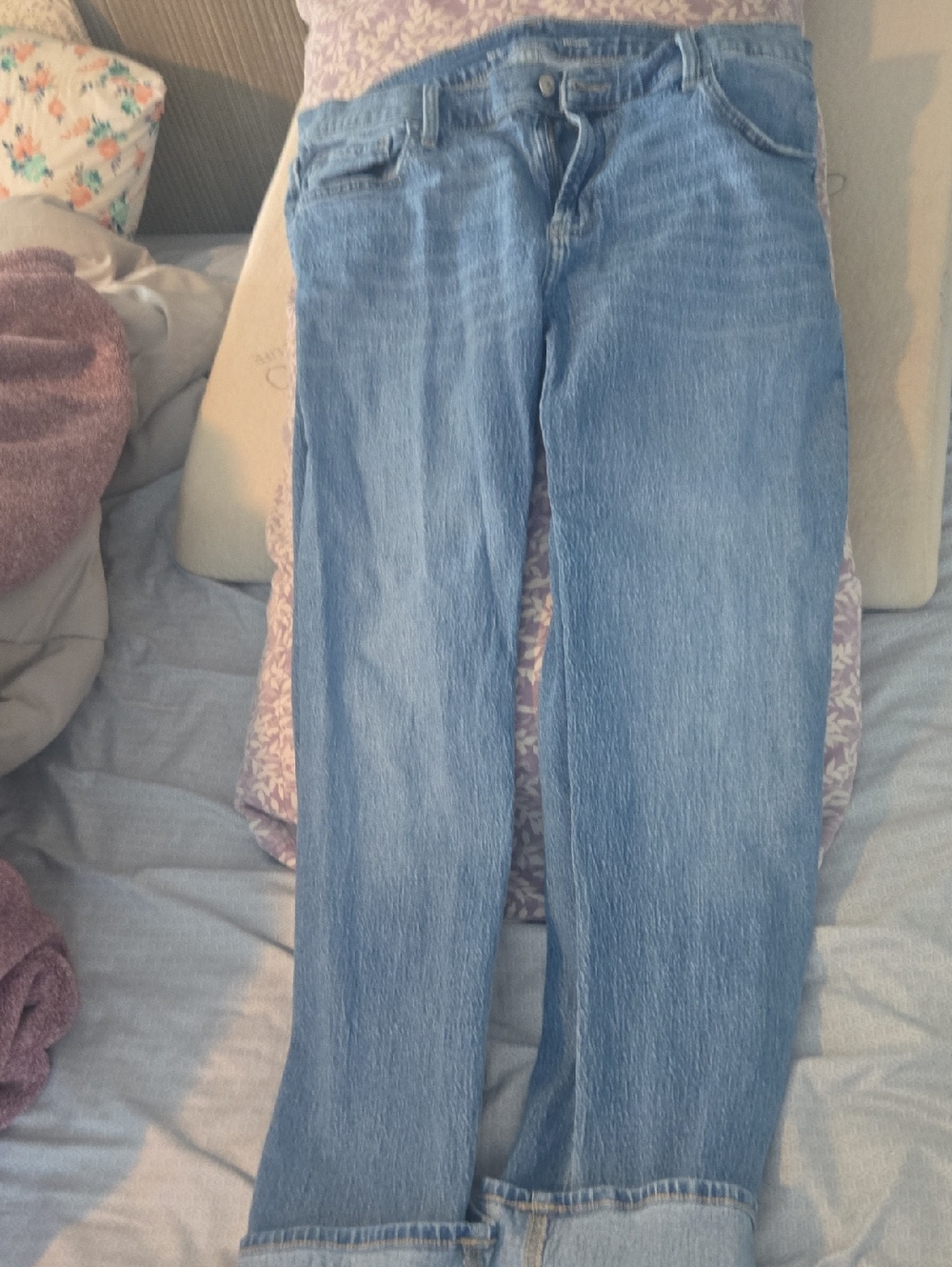 Old Navy Light Blue Straight-Leg Women's Jeans